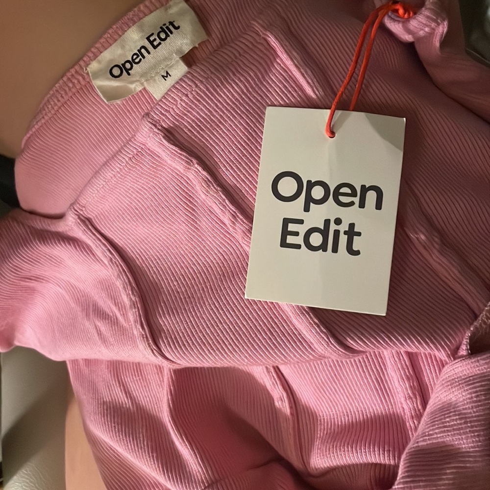 OPEN EDIT ✨ BODYSUIT NWT SIZE MEDIUM - Picture 5 of 5